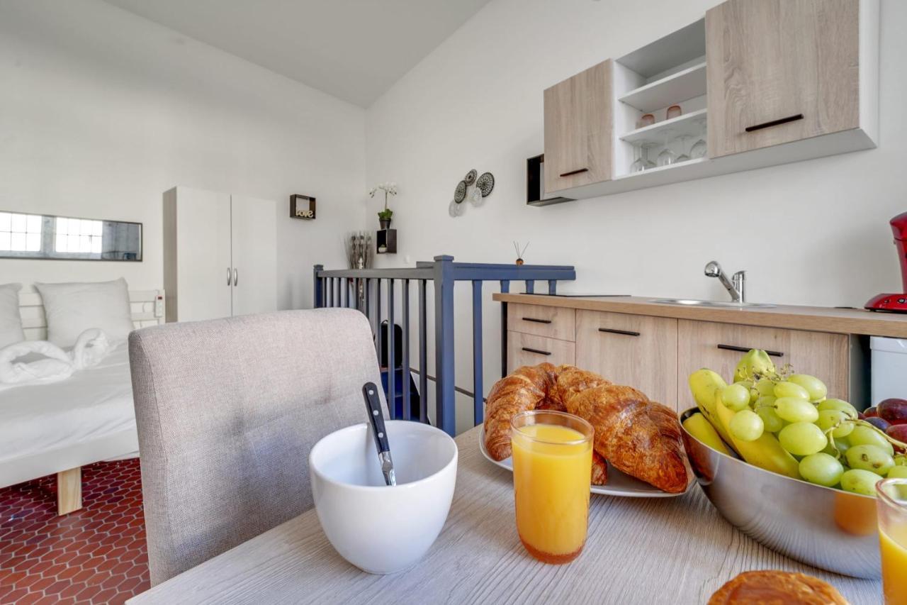 Loft In Heart Of Paris Moulin Rouge Apartment ภายนอก รูปภาพ